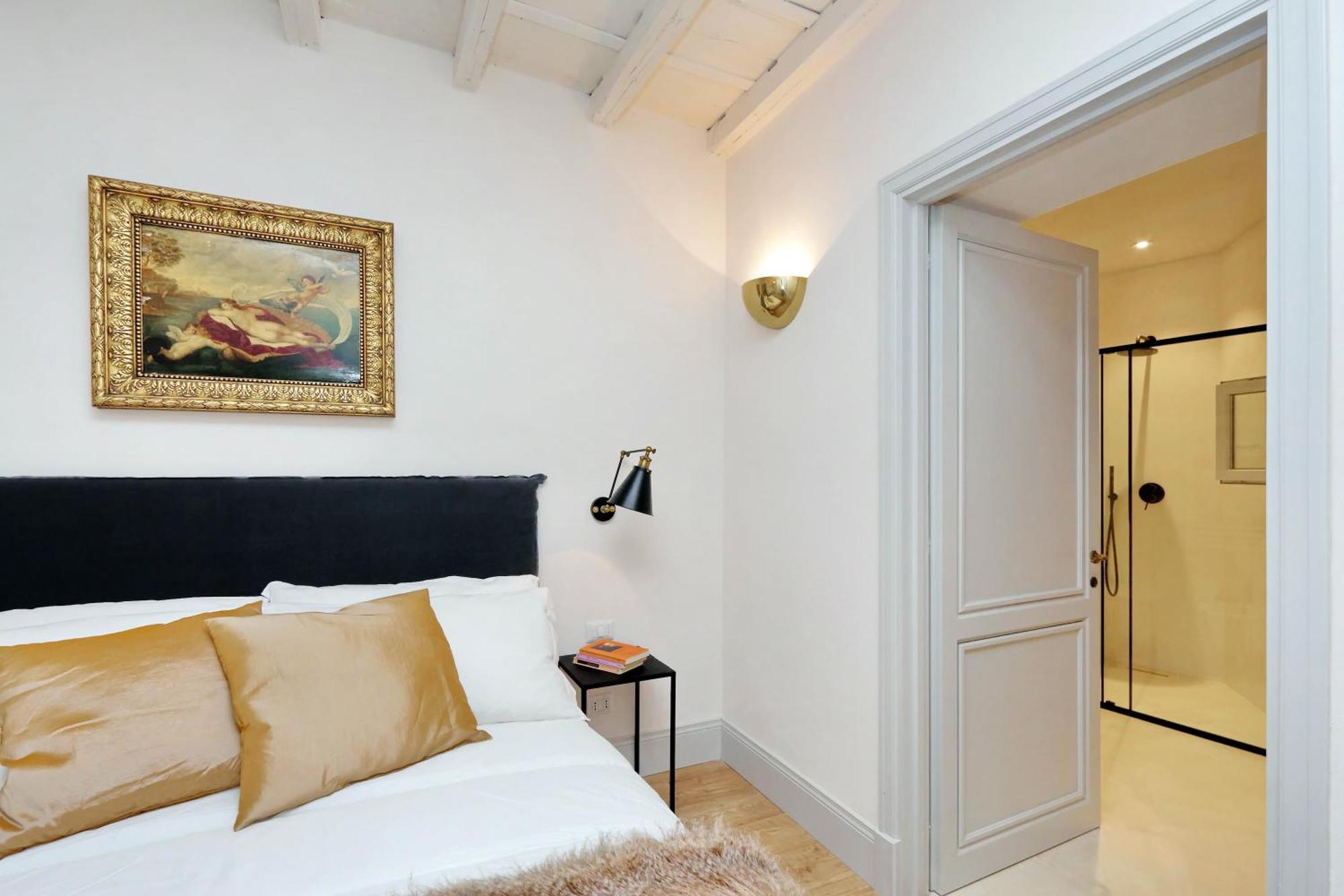 Luxury Charme Between Pantheon And Spanish Steps Рим Экстерьер фото
